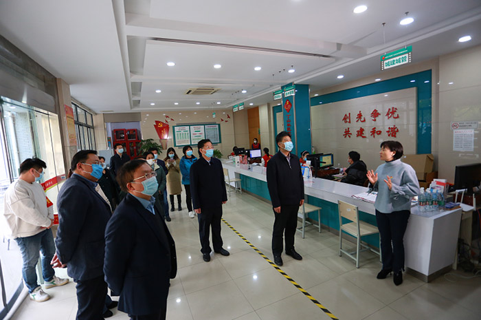 曲福田调研南京镇江社科工作