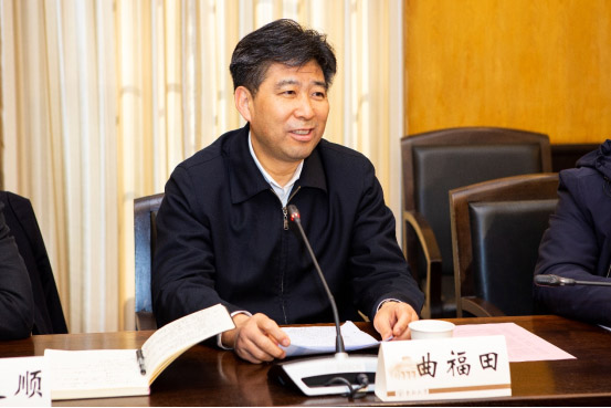 省人大常委会副主任、省社科联主席曲福田一行赴东南大学调研