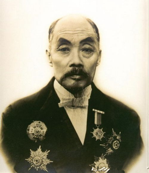 张新科：“面向大海”的职教思想