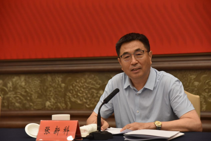 省区域发展研究会第三次会员代表大会暨落实国家重大发展战略、优化“十五五”江苏区域发展布局研讨会在南京召开