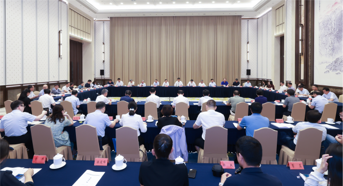 江苏省社科联九届九次常务理事会会议在宁召开