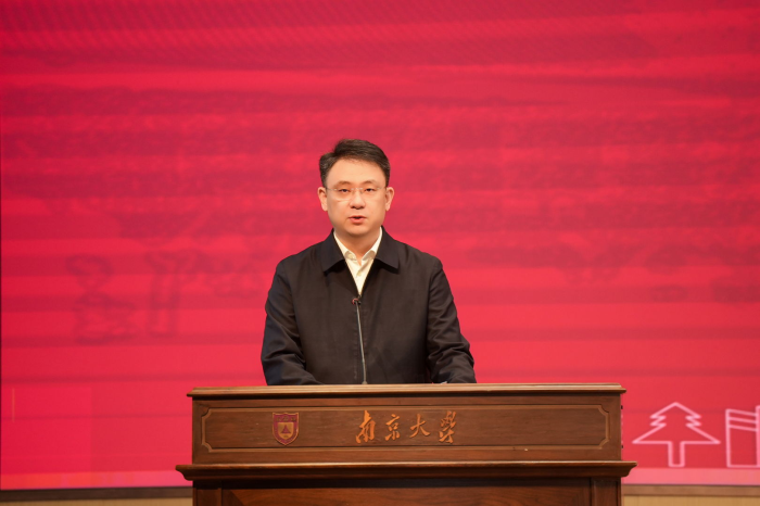 聚焦“推动科技创新与产业创新深度融合”省社科界第十九届学术大会经济学与管理学专场在苏州举行