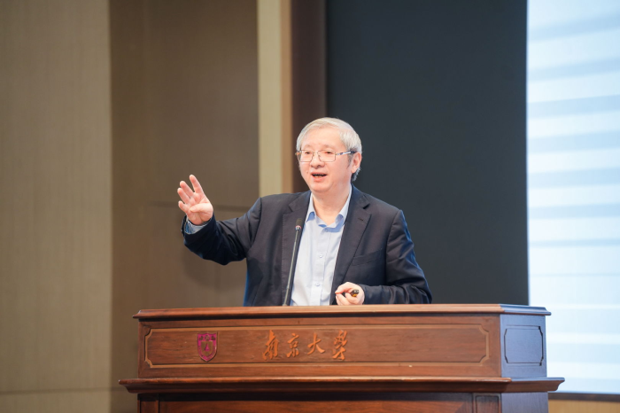 聚焦“推动科技创新与产业创新深度融合”省社科界第十九届学术大会经济学与管理学专场在苏州举行