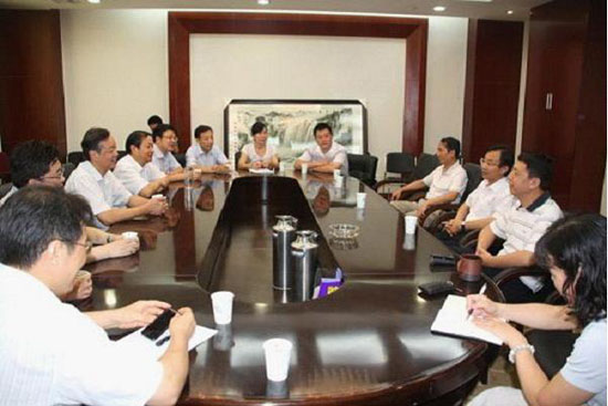 南京市社科联党组全体成员集体拜访省社科联