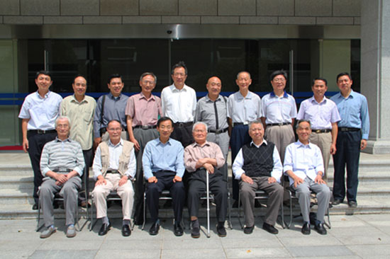 省社科联老同志深情忆当年