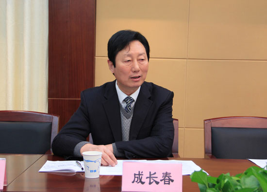 江苏省社科理论界座谈学习王强同志先进事迹